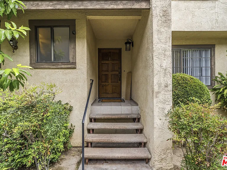 417 N Alhambra Ave #B — Photo 32