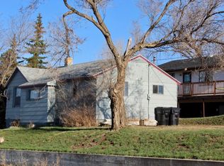 100 2nd St NE, Watford City, ND 58854