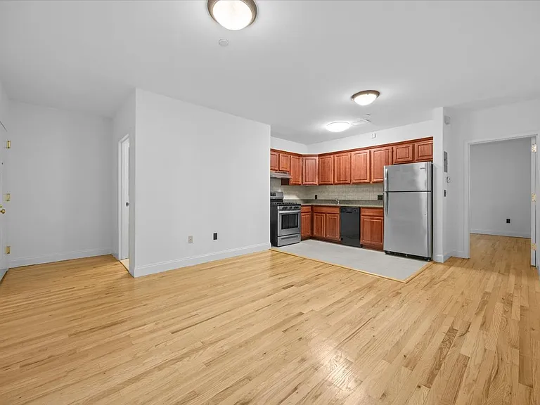 598 President St #1C — Photo 2
