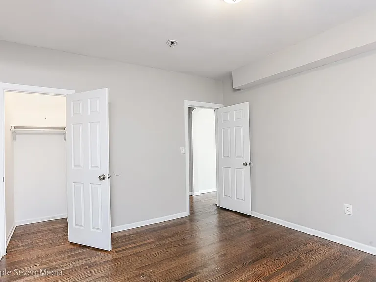 8048 S Paulina St — Photo 6