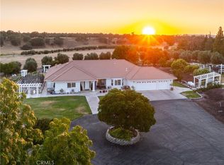 5570 Rancho La Loma Linda Dr, Paso Robles, CA 93446