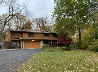 1351 Kenilwood Ln, Riverwoods, IL