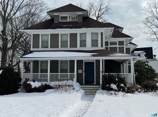 44 Church St, W Haven, CT 06516