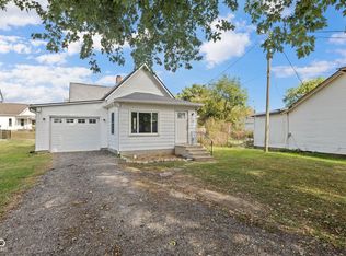 105 Putnam St, Fillmore, IN 46128