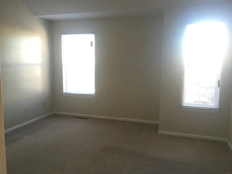 4689 Shallowford Cir — Photo 11