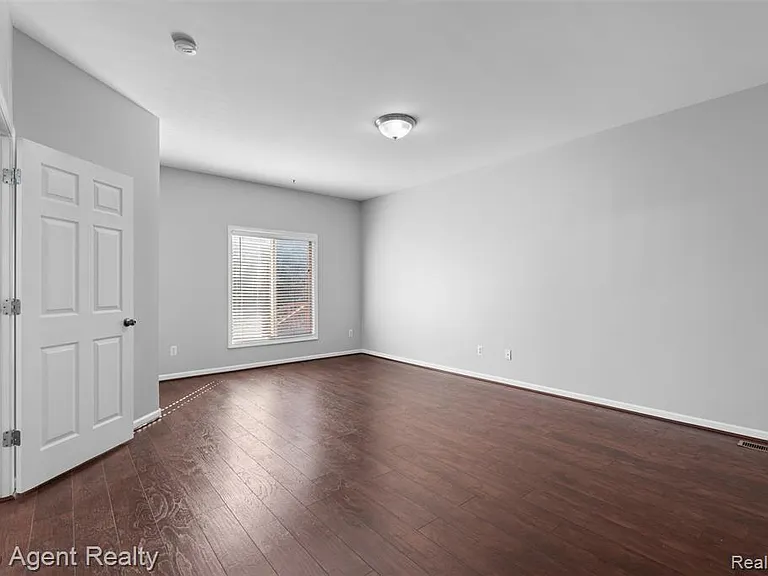 1066 Lorenzo Ct #1 — Photo 17