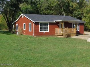 1576 Barron Lake Rd, Niles, MI 49120