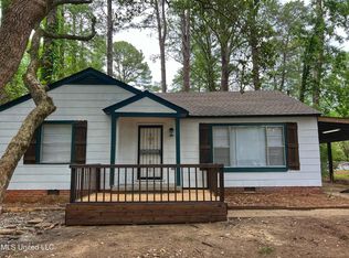 736 Woodbury Rd, Jackson, MS 39206