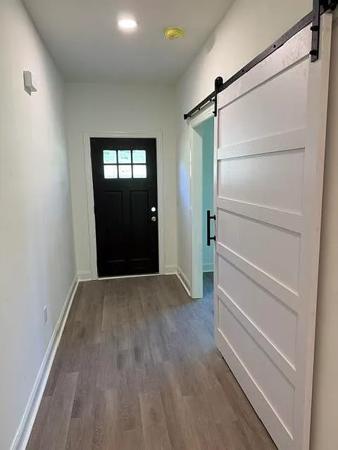 4 bed, 3.0 bath, 2250 sqft, $3,595 — Photo 4