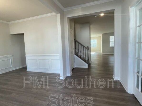 134 Magnolia St