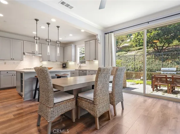 29 Lomada St, Mission Viejo, CA 92694