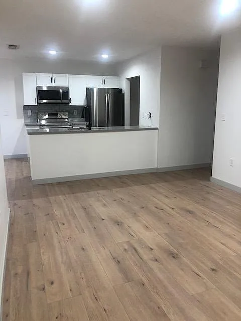 4116 Grand Blvd #14