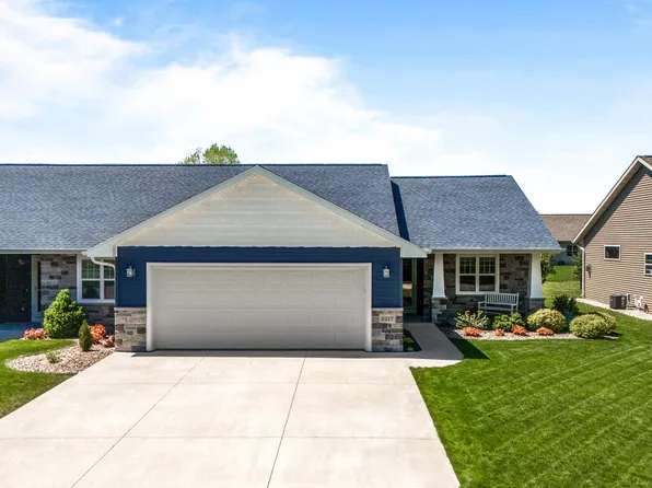 N217 Pinecrest Blvd, Appleton, WI 54915