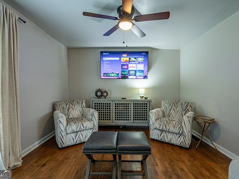 236 Pioneer Trl — Photo 7