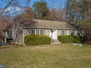 906 Wieker Rd, Severn, MD 21144