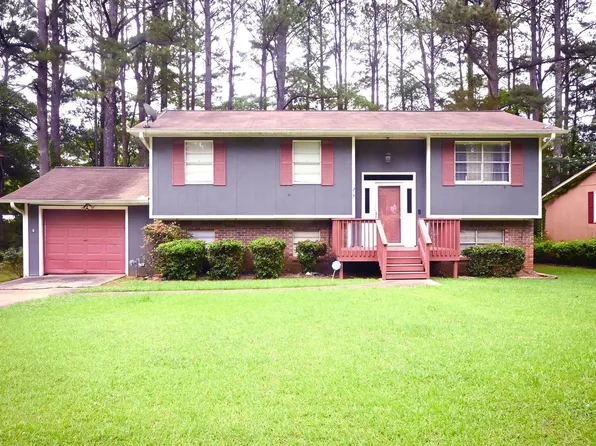 1219 25th Ave N, Hueytown, AL 35023