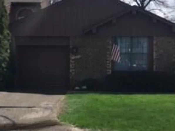 1860 Christy Ct #1, Rochester Hills, MI 48309
