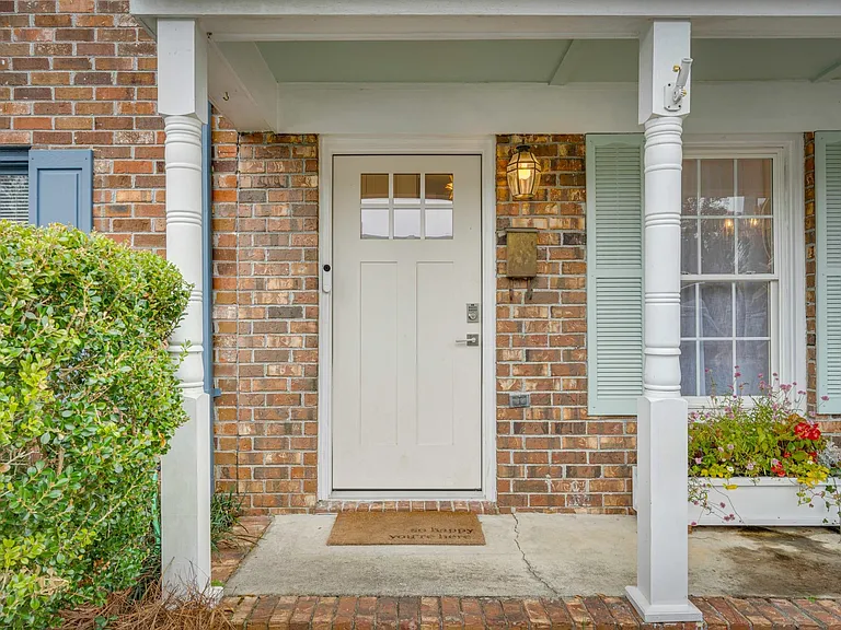 668 Buckhall Ct — Photo 4