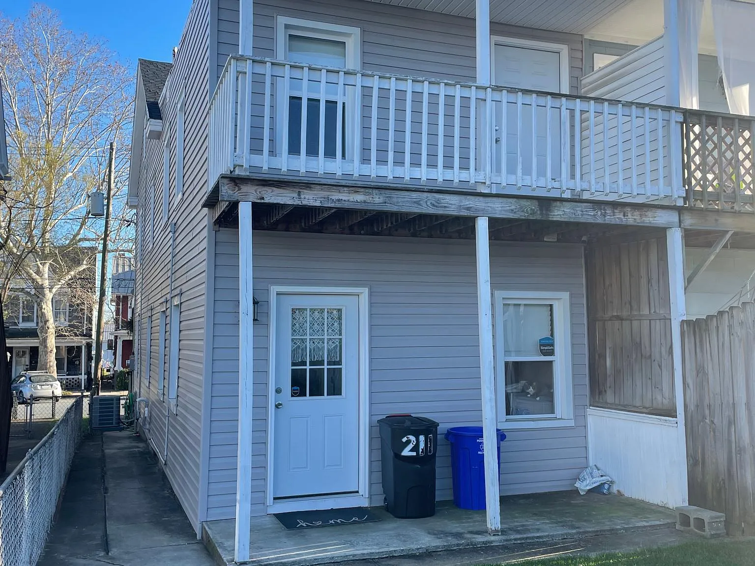 211 Herman Ave — Photo 4