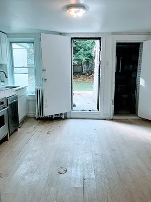 Rented by Coldwell Banker Reliable Real Estate | media 15