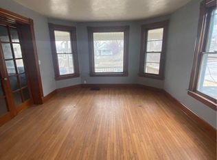 1606 E 12th St, Davenport, IA