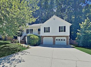 325 Split Rail Way, Canton, GA 30115