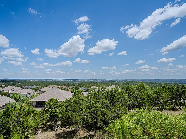 16 Mountain Terrace Cv — Photo 26