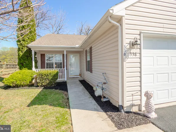 338 Winners Cir, Red Lion, PA 17356