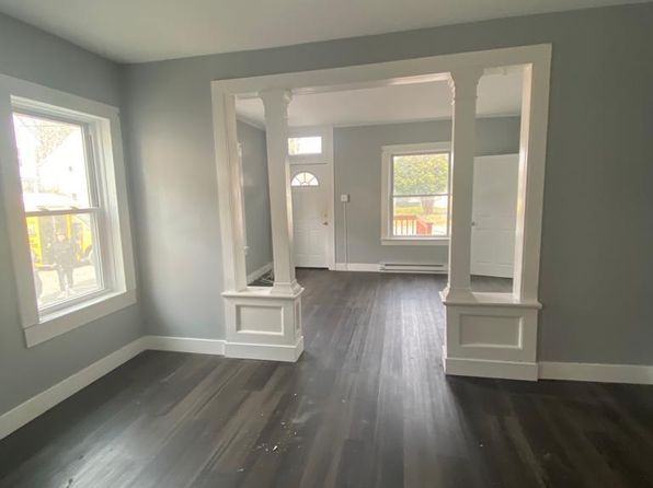 13 Fulton St APT 1