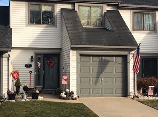 4 Lexington Cir, Matawan, NJ 07747