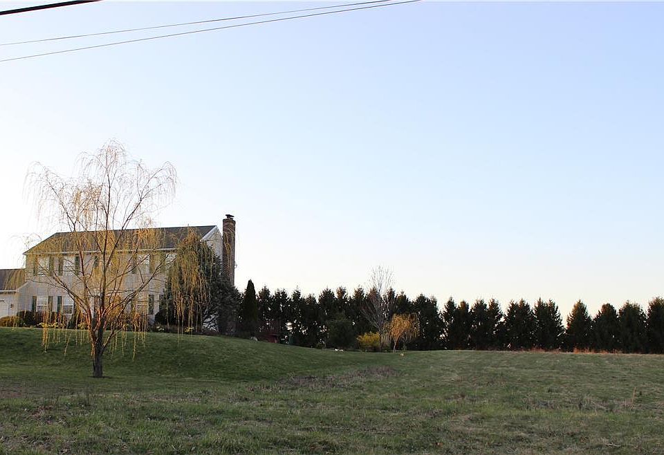 2nd image of Cherry Hill Road Bushkill Twp