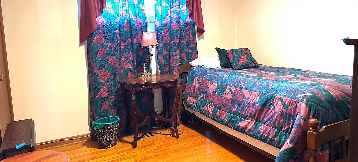 3 bed, 1224 sqft, $1,300 — Photo 4