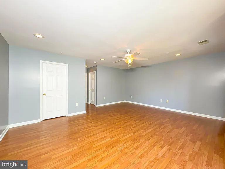 1632 Briarview Ct #50 — Photo 15