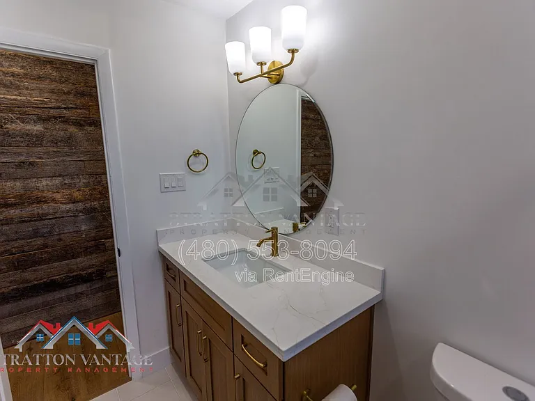 4826 E Avalon Dr — Photo 16