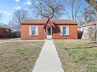 217 Whitelaw Ave, East Alton, IL 62024