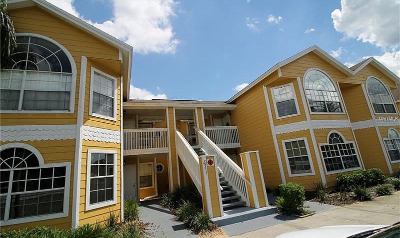 1st image of 8711 Knightsbridge Ct APT D