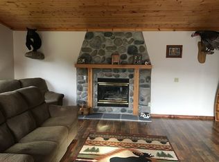 1381 E Fenwick Rd, Fenwick, MI 48834