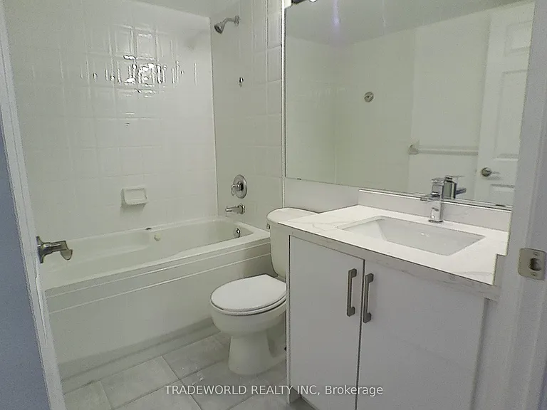 33 Empress Ave #3002 — Photo 18