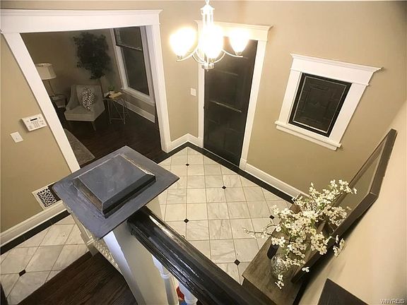3rd image of 38 Horton Pl