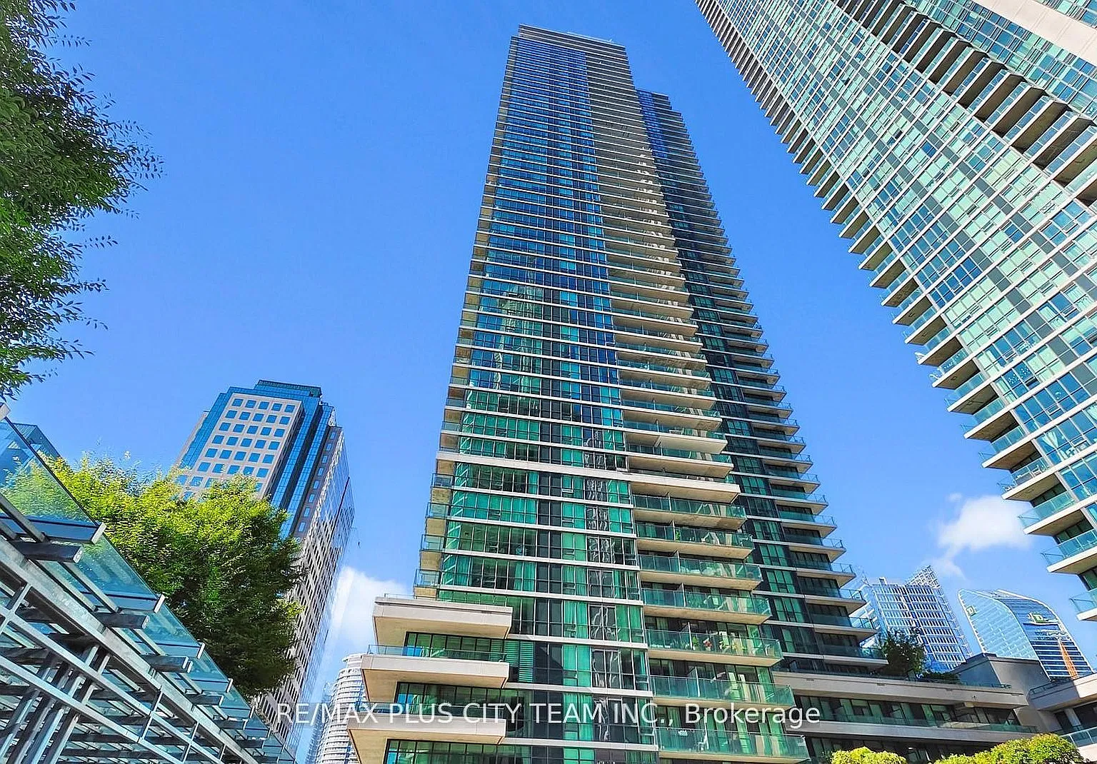 3 bed, $5,500 — Photo 3