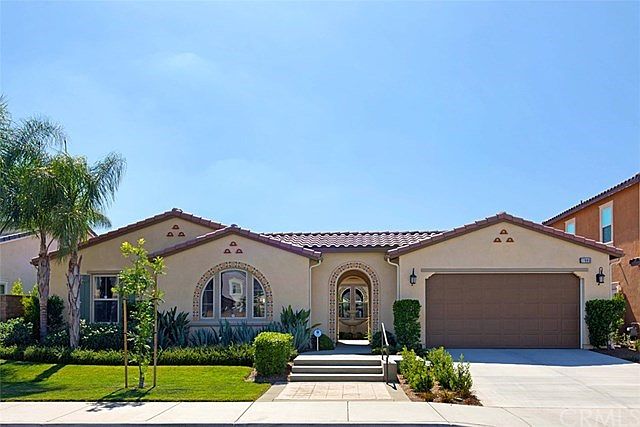 1st image of 27889 Ladoga Dr