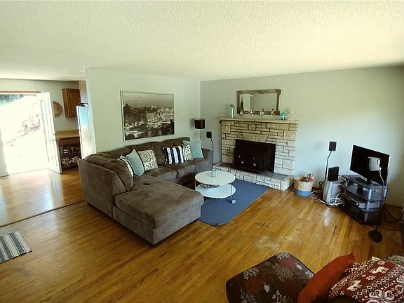 2nd image of 12857 4th Ave S