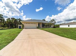 6069 Latimer Ave, Fort Myers, FL 33905