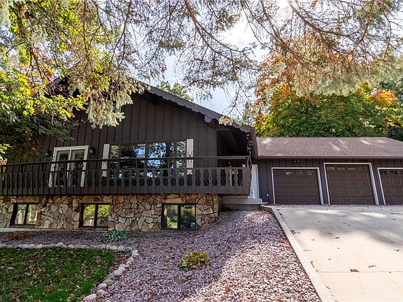 3rd image of 1347 Schank Court
