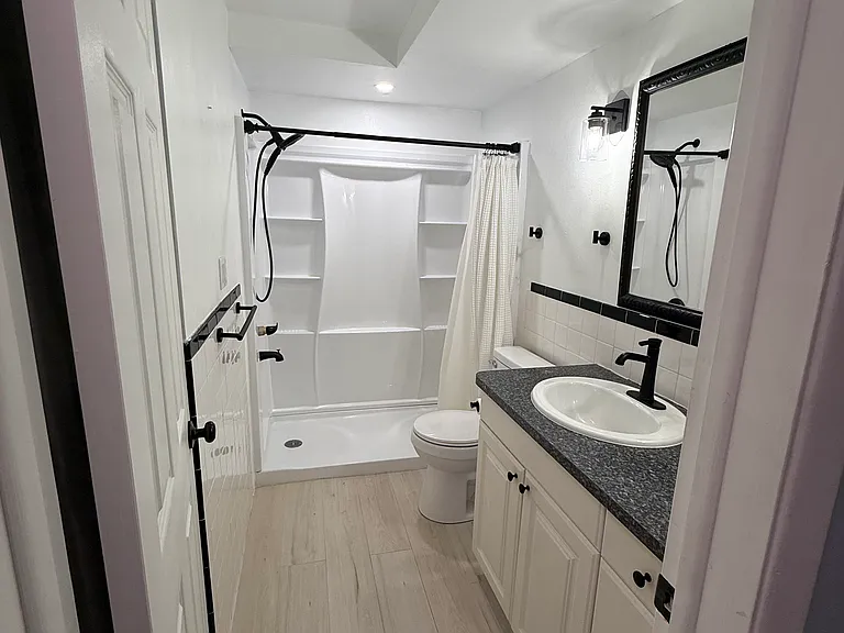 7623 Valley Ct — Photo 4