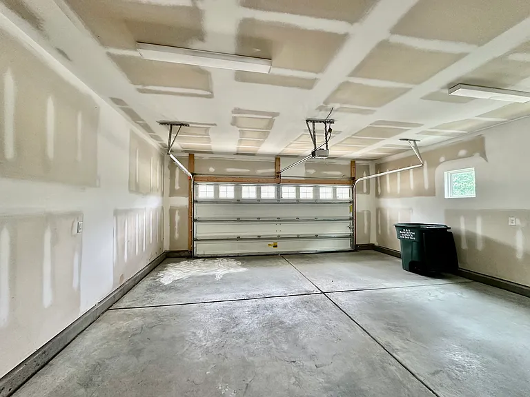 8116 Ramsburg Dr — Photo 28