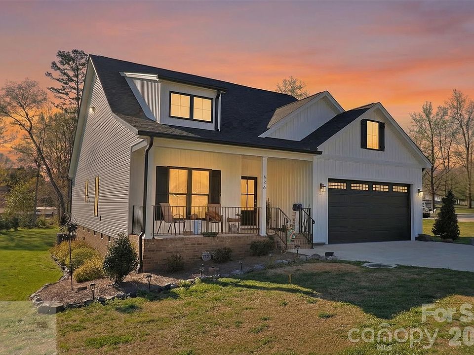 1st image of 526 Borders Rd