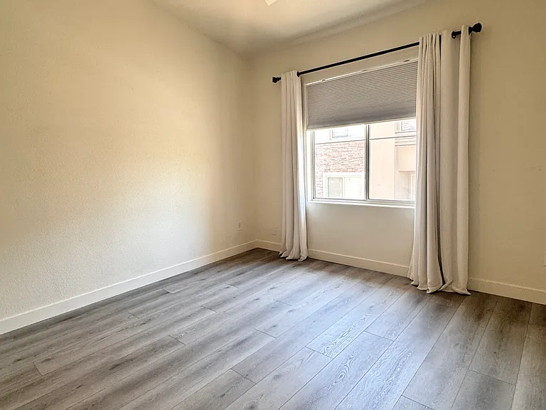 817 Peachy Canyon Cir #203 — Photo 19
