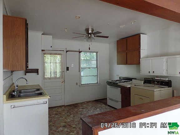 3rd image of 317 38th Street Pl