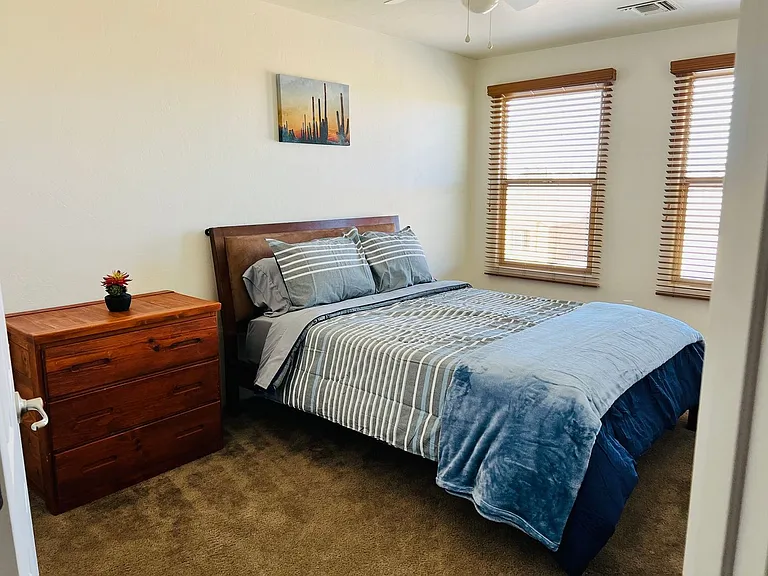 2090 Cascadia Dr — Photo 13